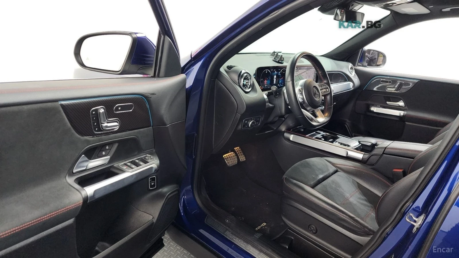Mercedes-Benz GLB 250 4MATIC ' AMG PKG ' DISTRONIC ' ПОДГРЕВ, снимка 7 - Автомобили и джипове - 55900979