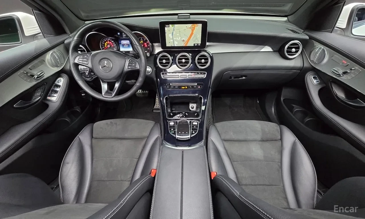 Mercedes-Benz GLC * GLC300 4MATIC AMG Line Coupe* АВТОКРЕДИТ* , снимка 7 - Автомобили и джипове - 55990948