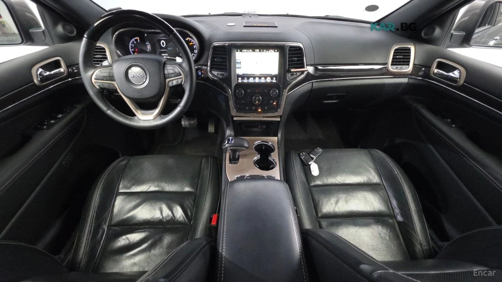Jeep Grand cherokee OVERLAND* 8ZF* 4X4* DISTRONIC* ОБДУХ* PANO* , снимка 5 - Автомобили и джипове - 55993112