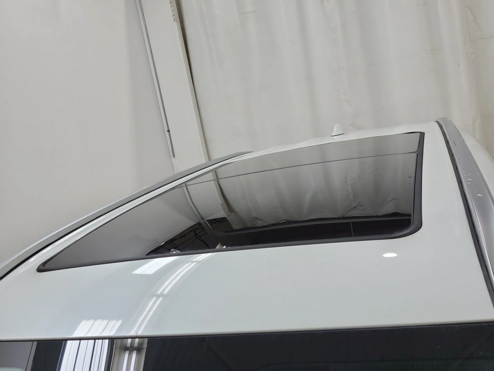 Toyota Highlander * HYBRID LIMITED * AWD * CARFAX * , снимка 15 - Автомобили и джипове - 56048300