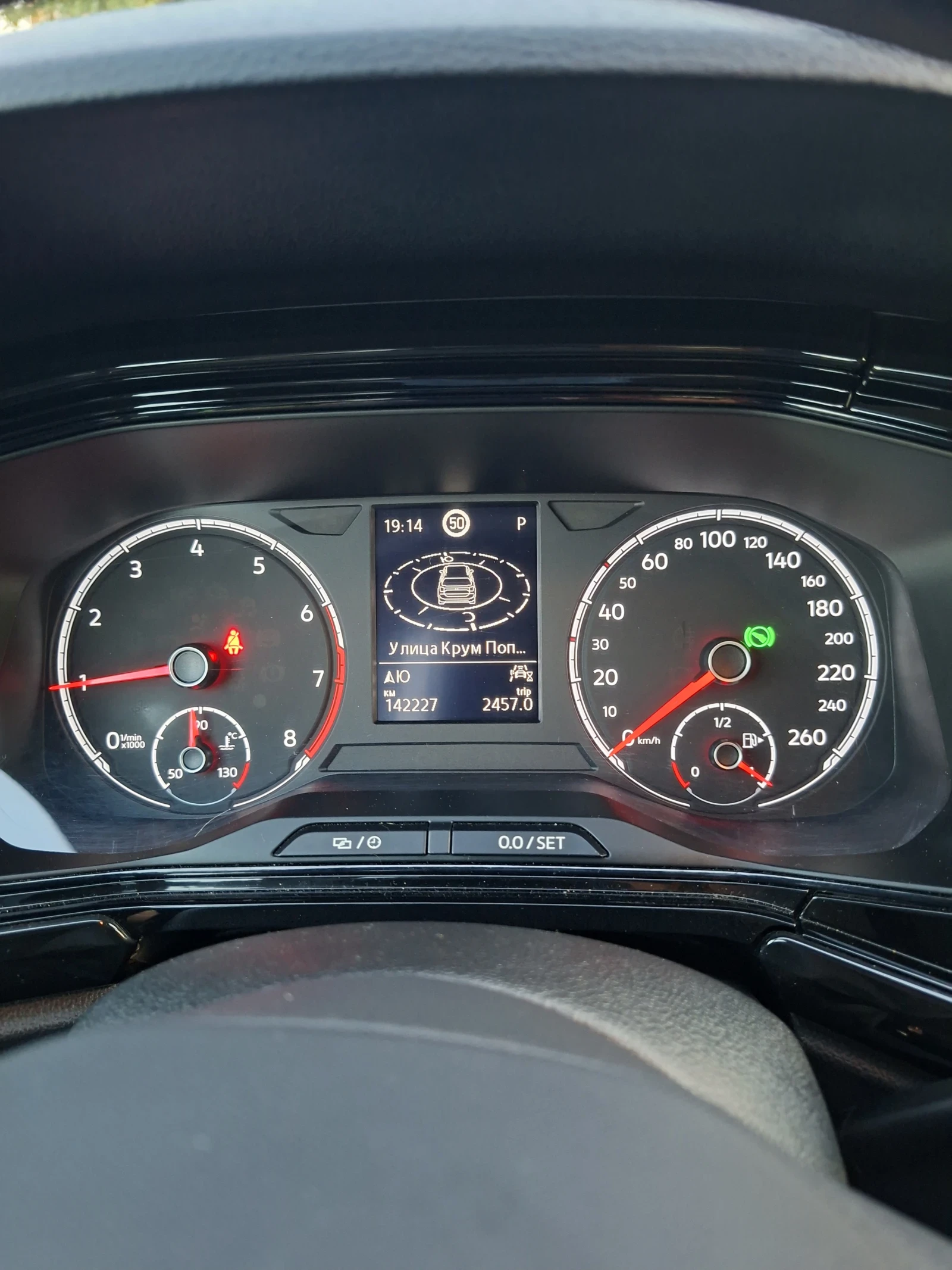 VW T-Cross Live , снимка 12 - Автомобили и джипове - 56316722