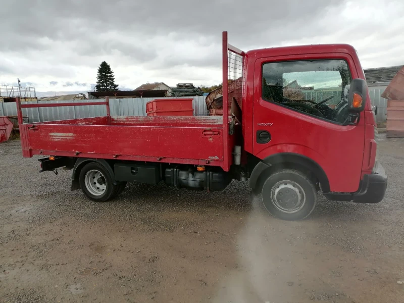 Renault Maxity, снимка 2 - Бусове и автобуси - 50016129