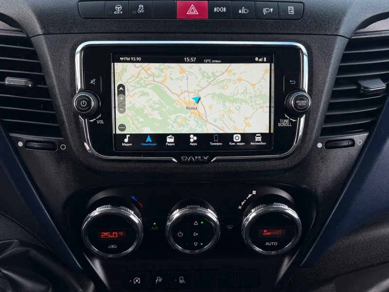 Iveco Daily 35S16 * LED* * КАМЕРА* * Дистроник* , снимка 15 - Бусове и автобуси - 53503188