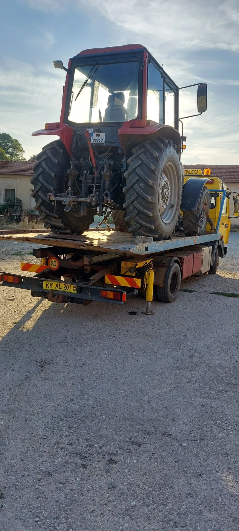 Renault Midliner Специален, снимка 4 - Камиони - 49336533