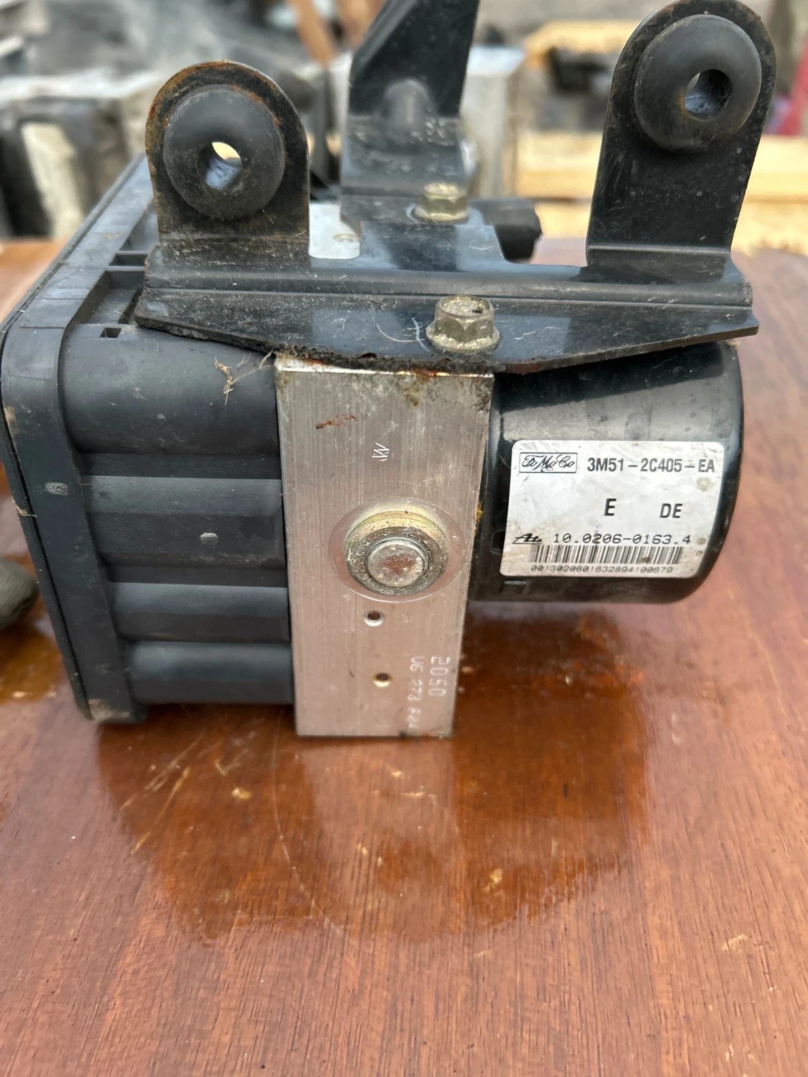 ABS   3 ;10.0960-0111.3 | Mobile.bg   2