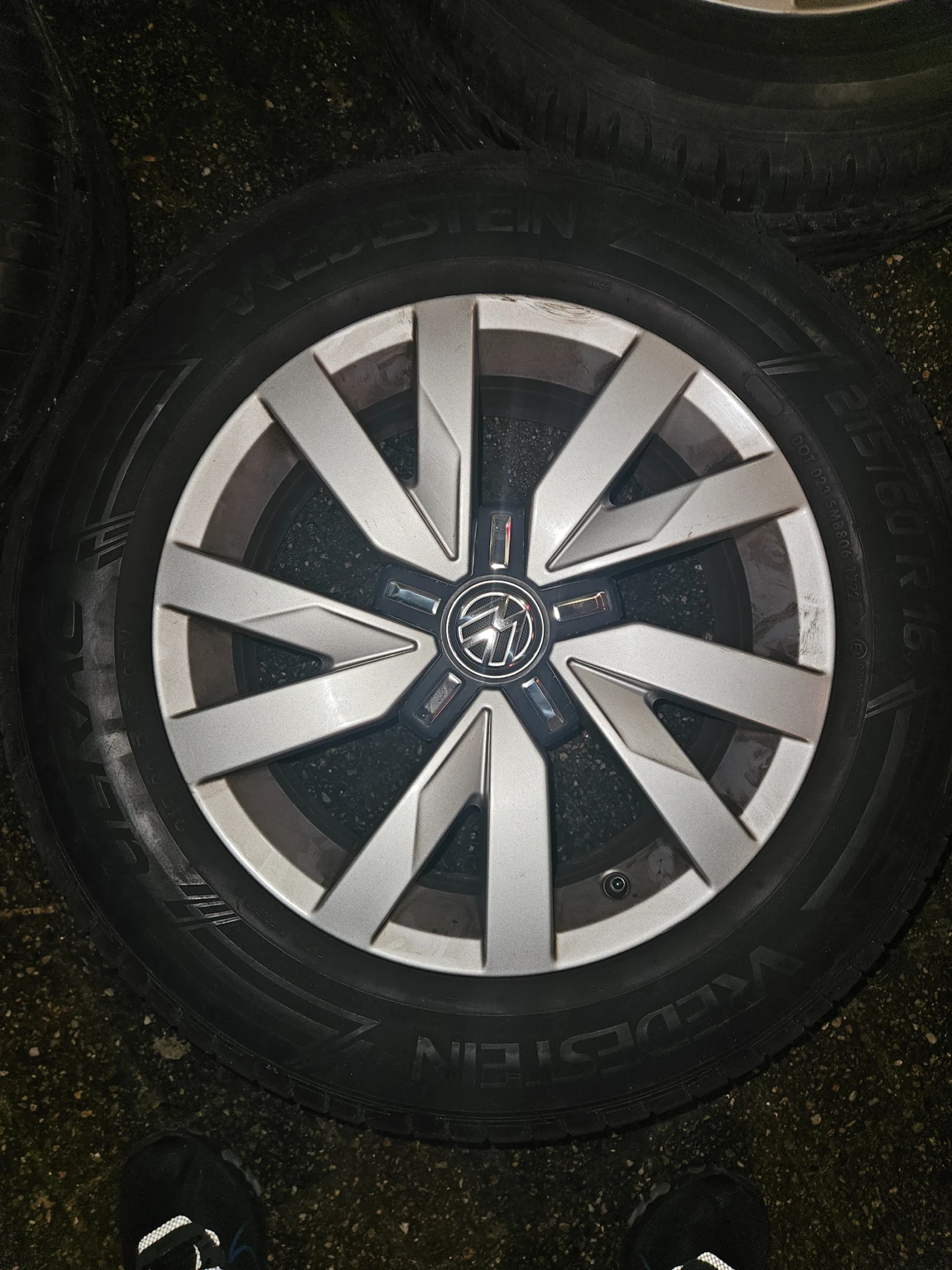    215/60R16  VW | Mobile.bg   3