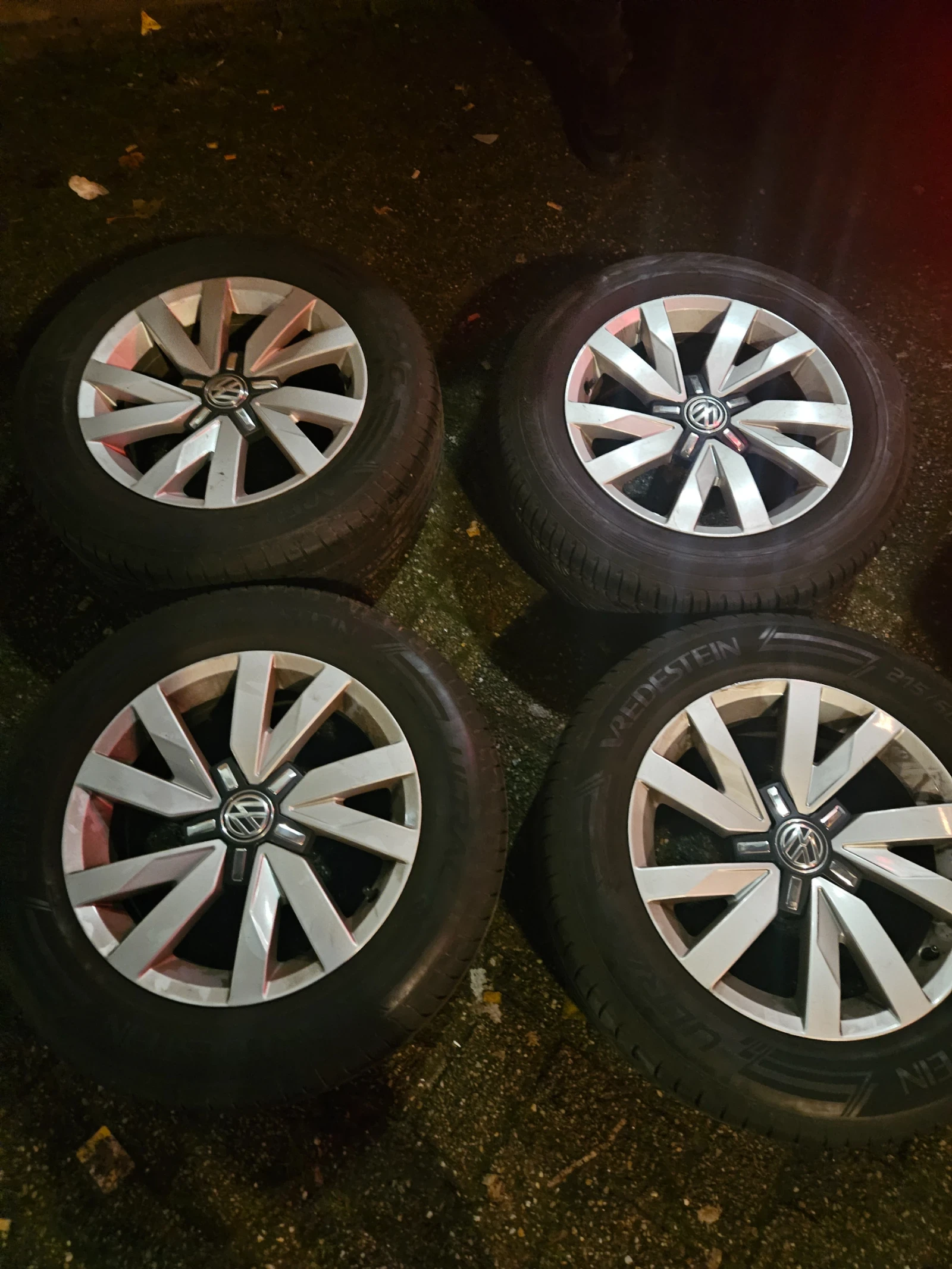    215/60R16  VW | Mobile.bg   1