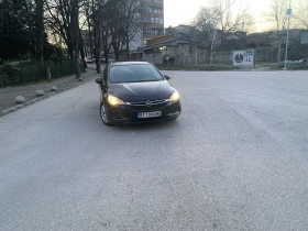 Opel Astra 1.6 CDTI Sports Tourer, снимка 1