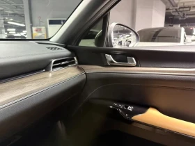 Kia K5, снимка 15