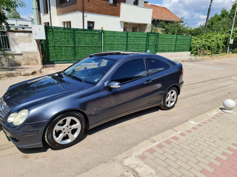 Mercedes-Benz C 220, снимка 6 - Автомобили и джипове - 46832659