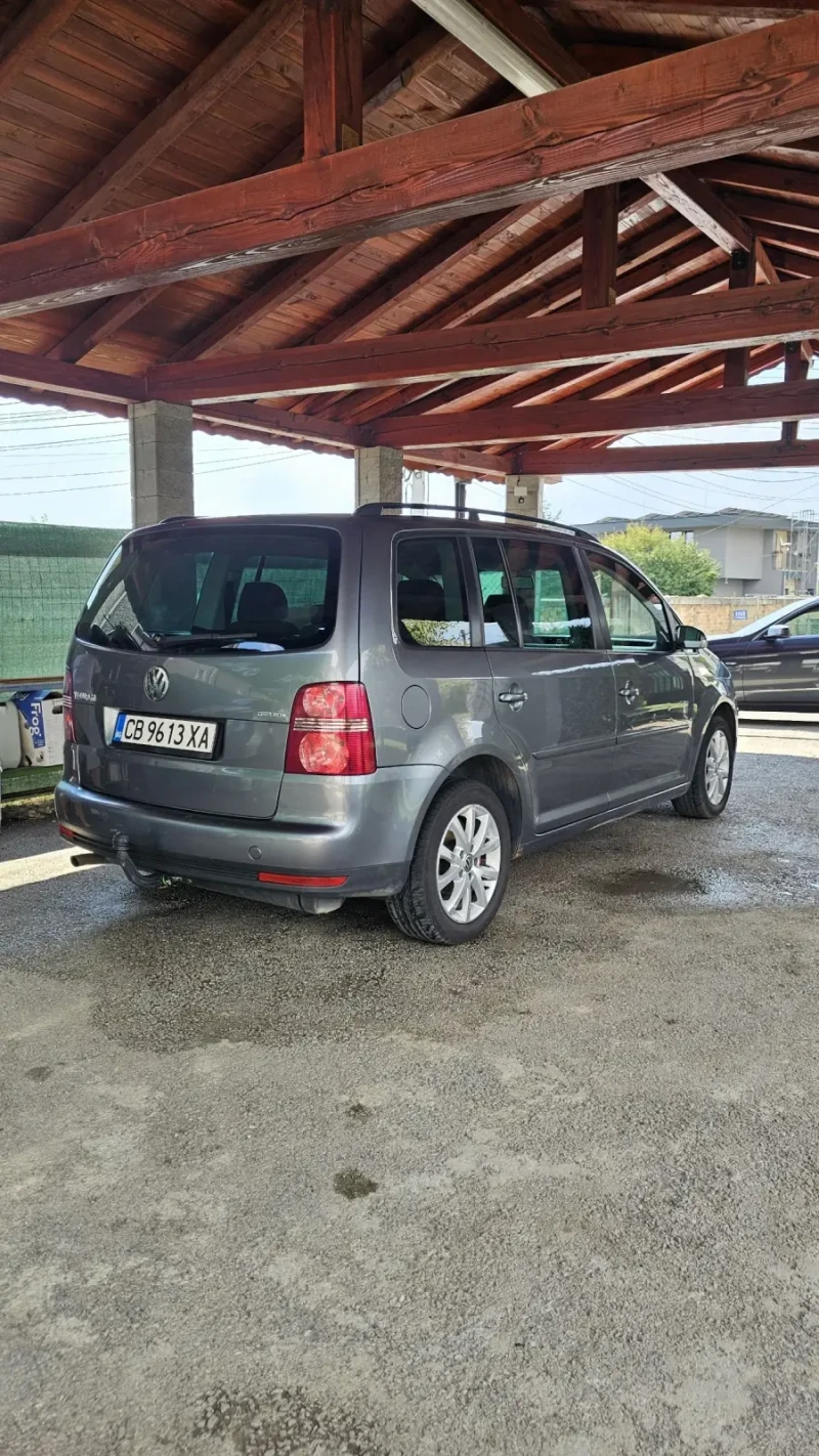 VW Touran CNG, снимка 8 - Автомобили и джипове - 46958414