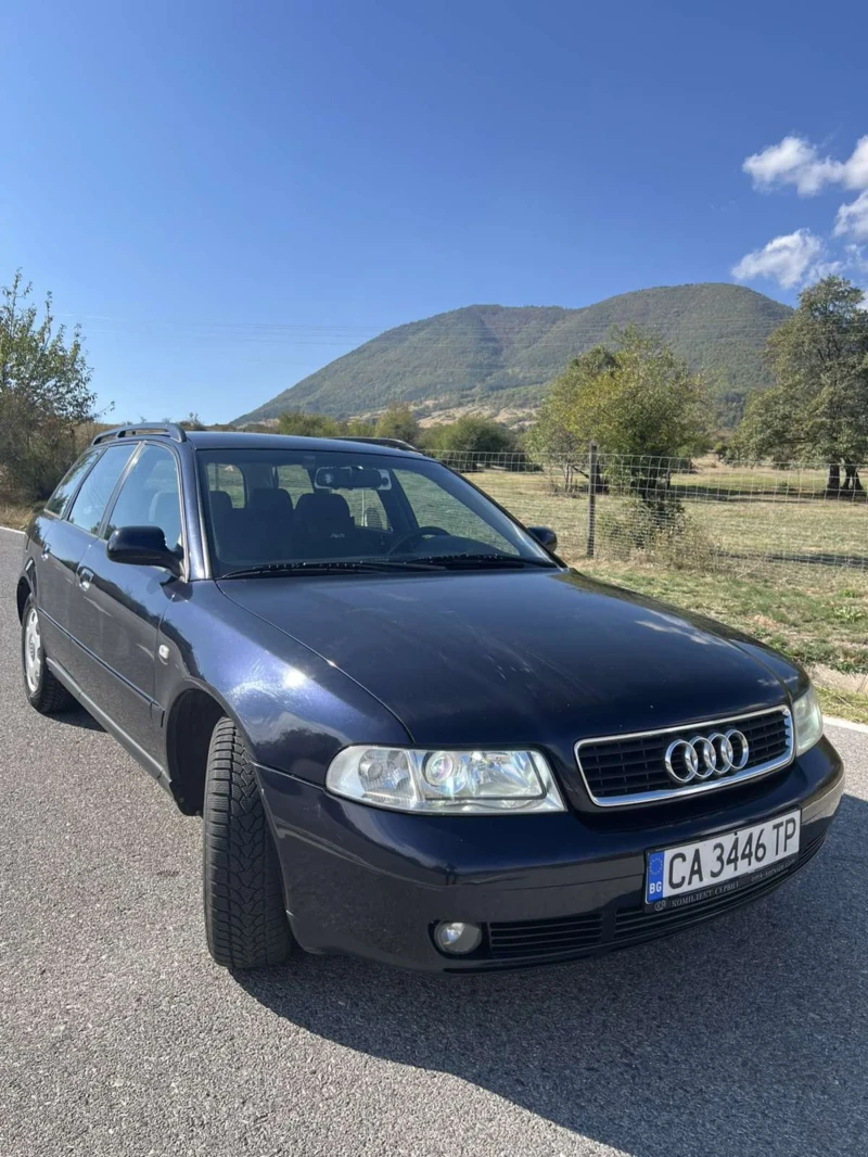 Audi A4, снимка 10 - Автомобили и джипове - 47570255