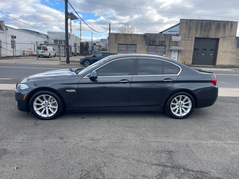 BMW 535 d* LCI* xDrive* Keyless* Подгрев* Камера* , снимка 2 - Автомобили и джипове - 48687321