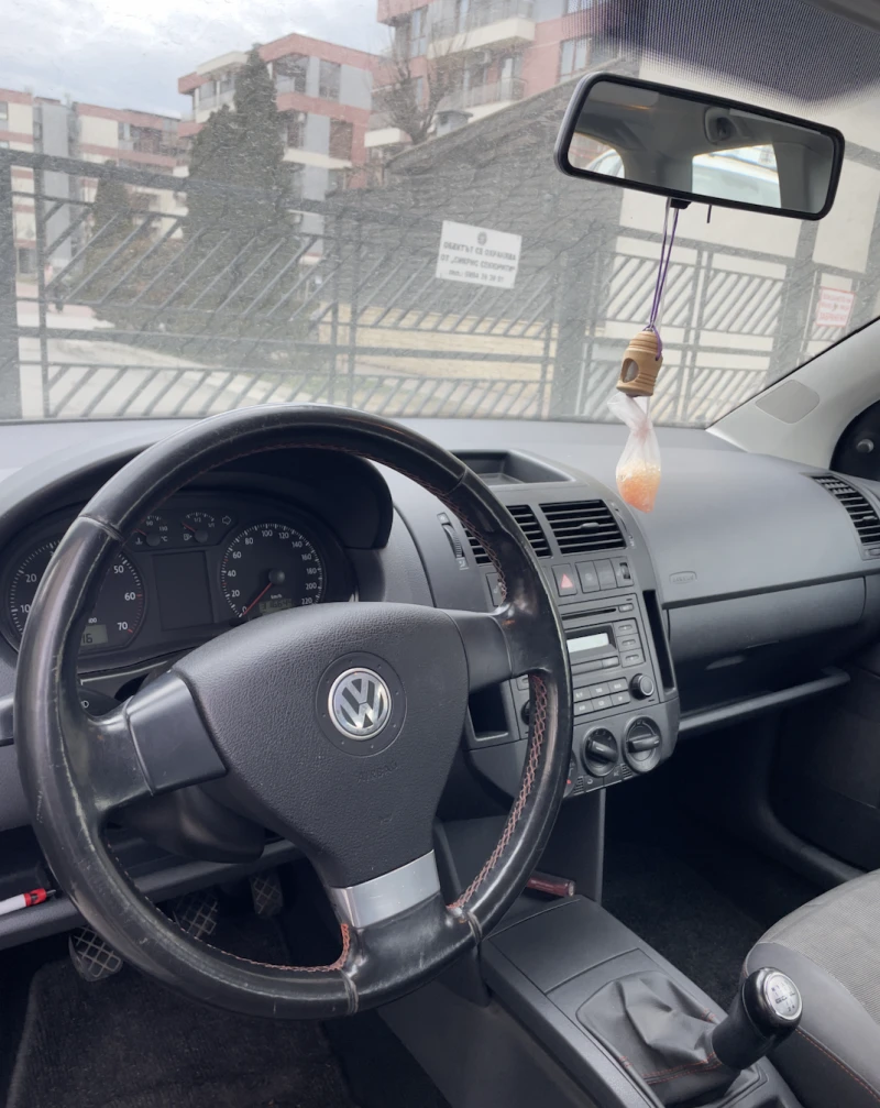 VW Polo, снимка 10 - Автомобили и джипове - 49143839