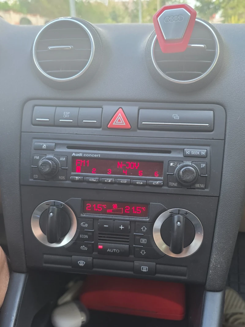 Audi A3 1.6 I, 102 к.с., с ГАЗ, снимка 9 - Автомобили и джипове - 51870452