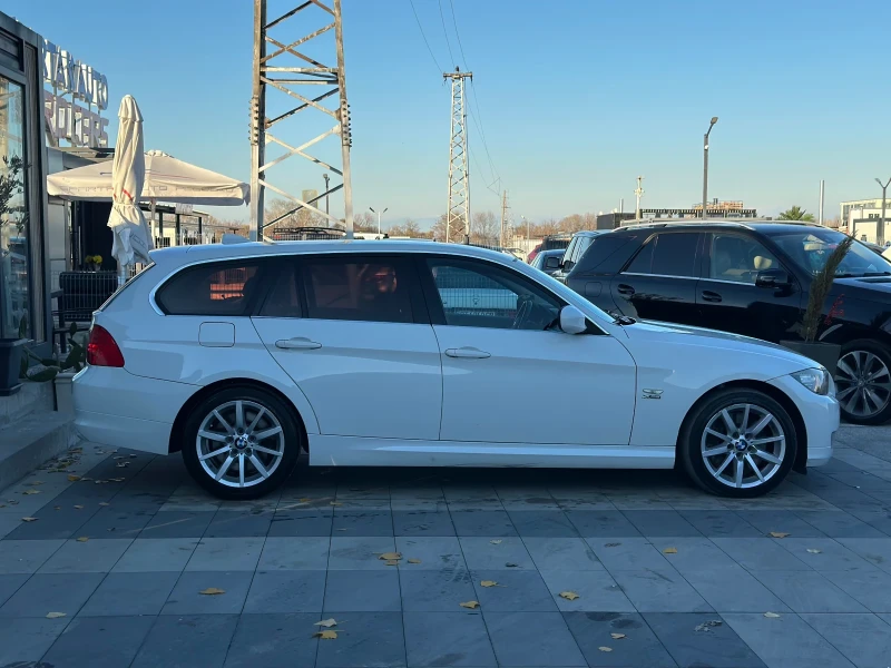 BMW 330 * xDrive* Facelift* 245к.с.* , снимка 7 - Автомобили и джипове - 52541940