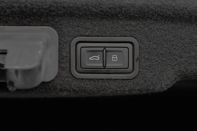 Audi A8 MATRIX LONG , снимка 16 - Автомобили и джипове - 52829468