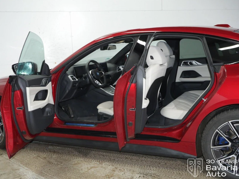 BMW i4 40 xDrive M Sport Paket, снимка 5 - Автомобили и джипове - 52834241