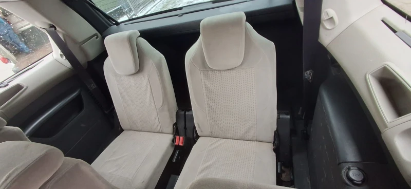 Citroen C4 Picasso, снимка 7 - Автомобили и джипове - 53031212