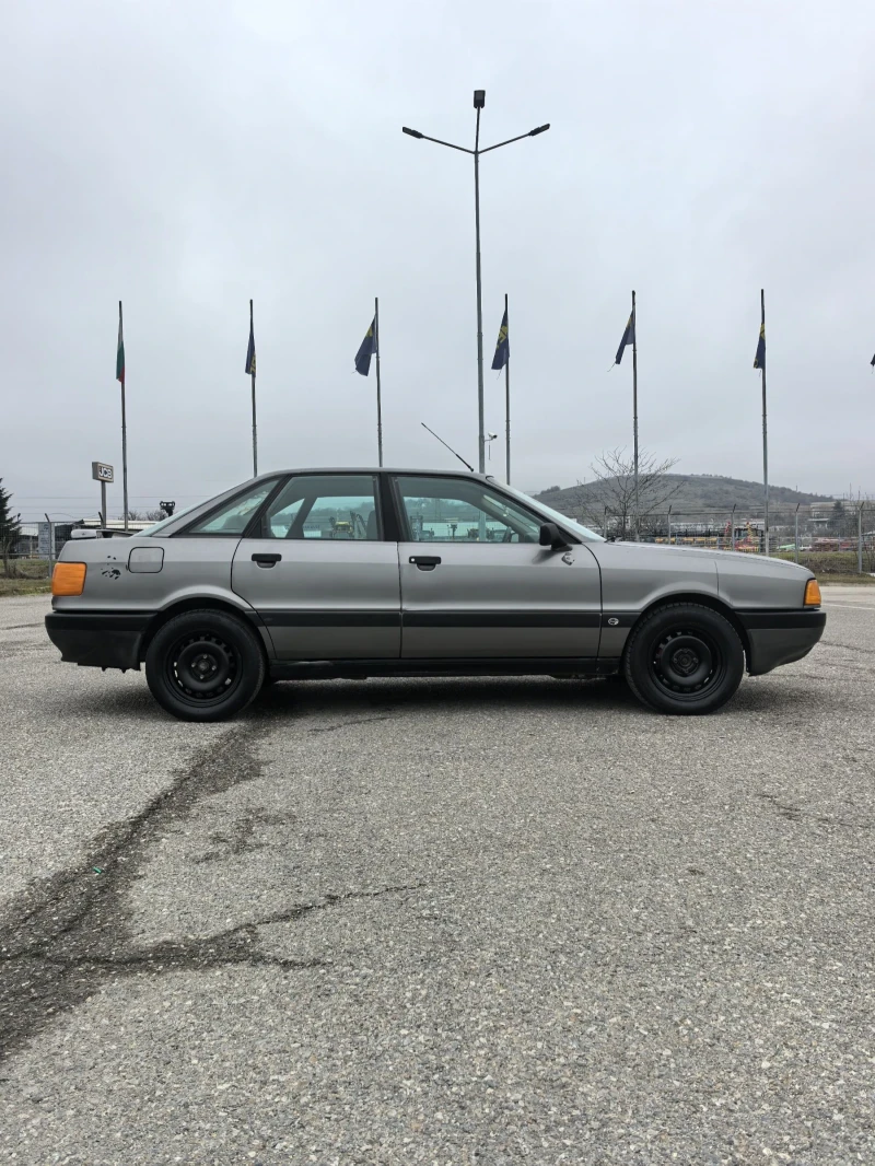Audi 80 1.8S 88hp, снимка 4 - Автомобили и джипове - 53211794