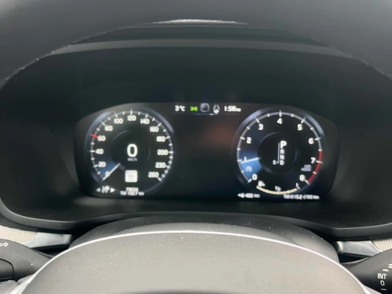 Volvo V60 R Design * CARFAX * ПАНОРАМА* ПОДГРЕВ* НАВИ , снимка 8 - Автомобили и джипове - 53434856