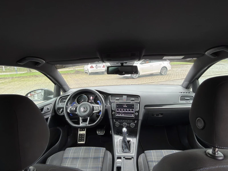 VW Golf GTE PHEV DISTRONIC LED, снимка 7 - Автомобили и джипове - 53502340