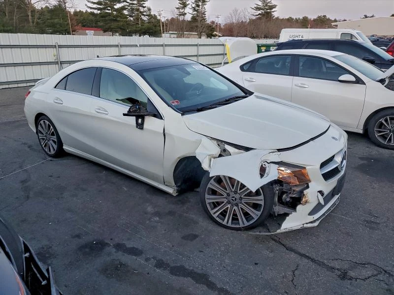 Mercedes-Benz CLA 250 2.0L 4 Front-wheel Drive, снимка 7 - Автомобили и джипове - 53048243
