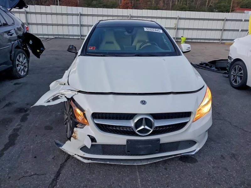 Mercedes-Benz CLA 250 2.0L 4 Front-wheel Drive, снимка 8 - Автомобили и джипове - 53048243