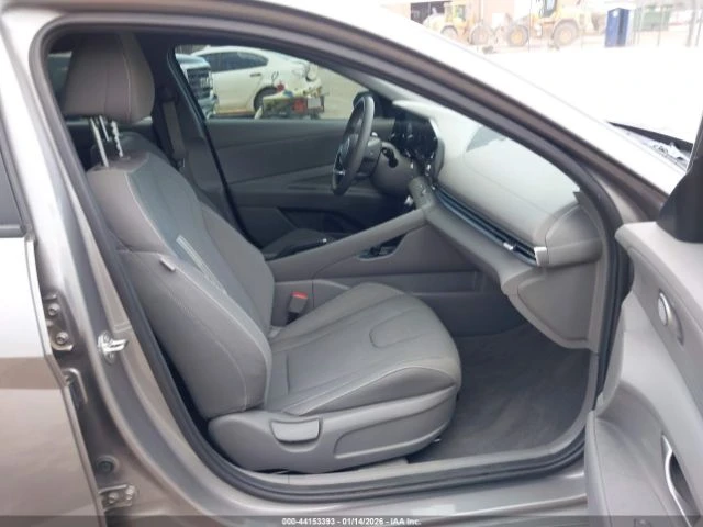 Hyundai Elantra SEL | ���� �� �������� | Mobile.bg � ����������� 10