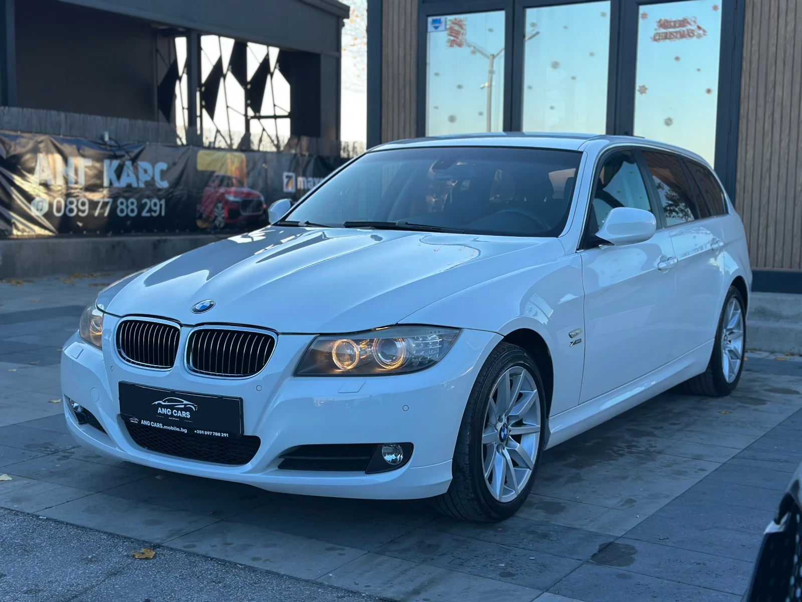 BMW 330 * xDrive* Facelift* 245к.с.* , снимка 1