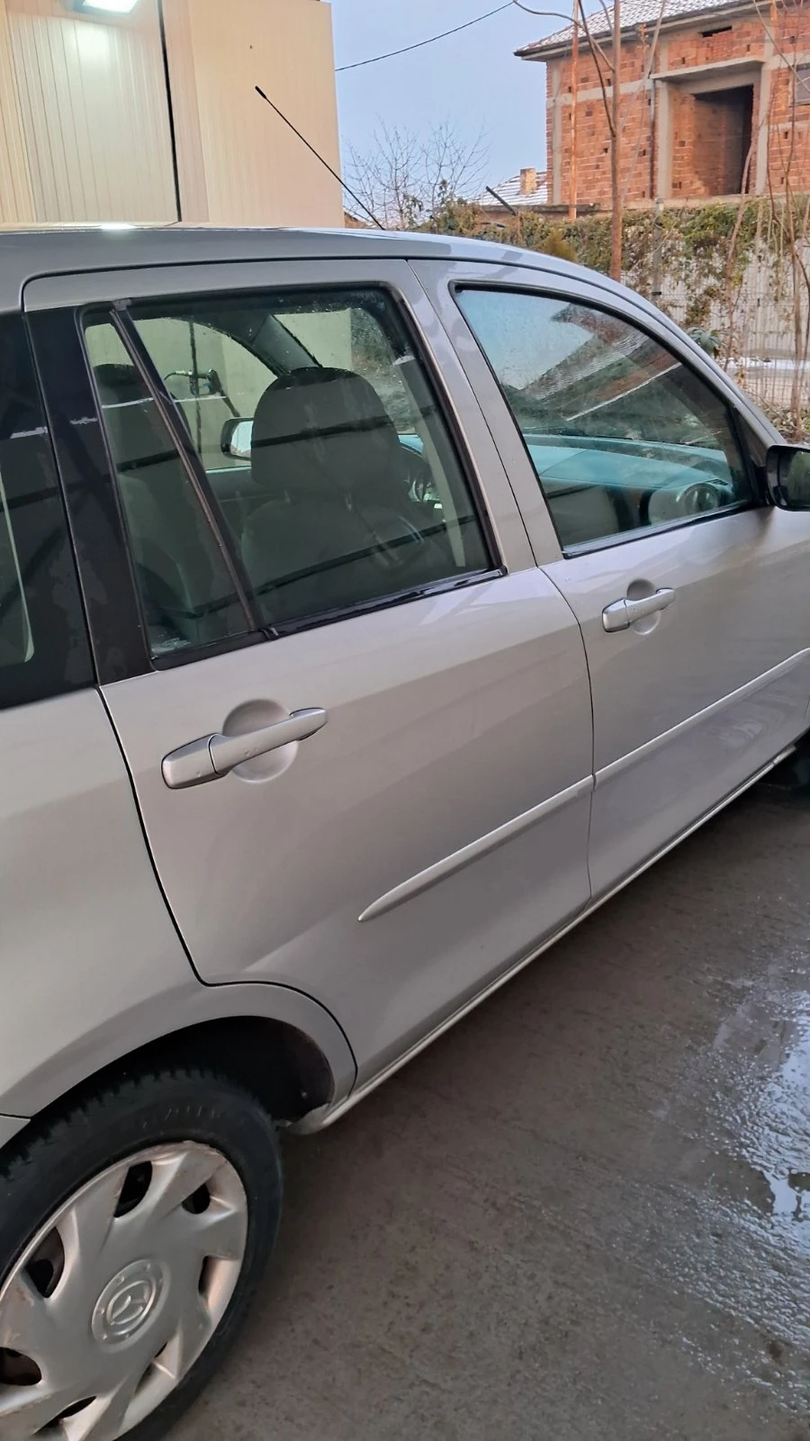 Mazda 2 1.4 HD - изображение 8