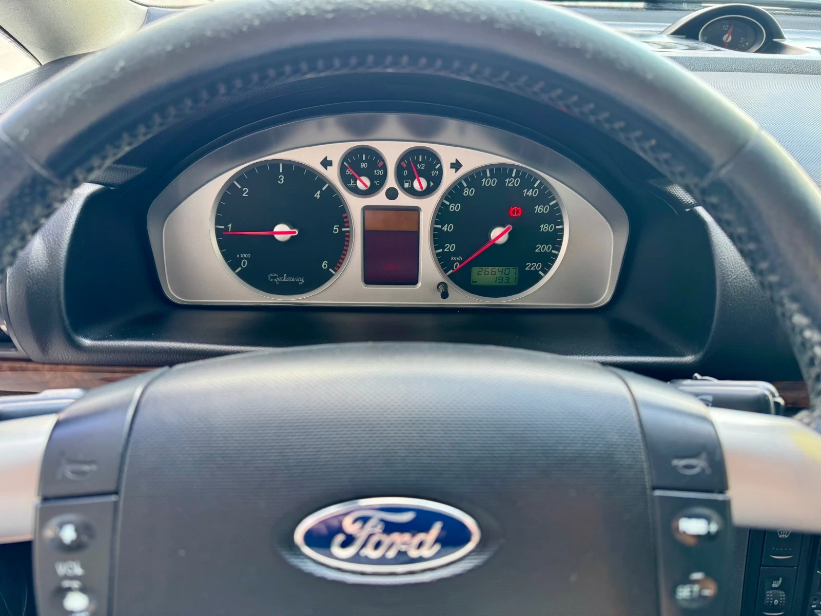 Ford Galaxy 1.9TDI - изображение 8