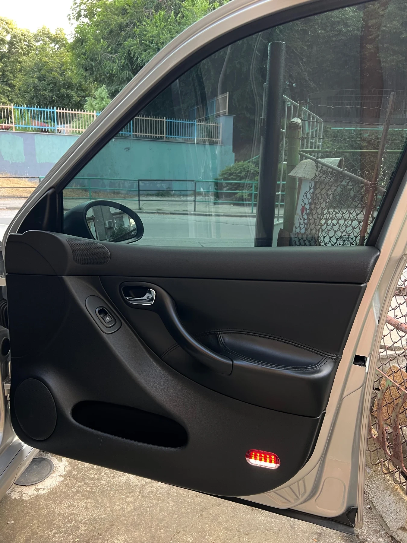 Seat Leon 1.9TDI FR - изображение 9