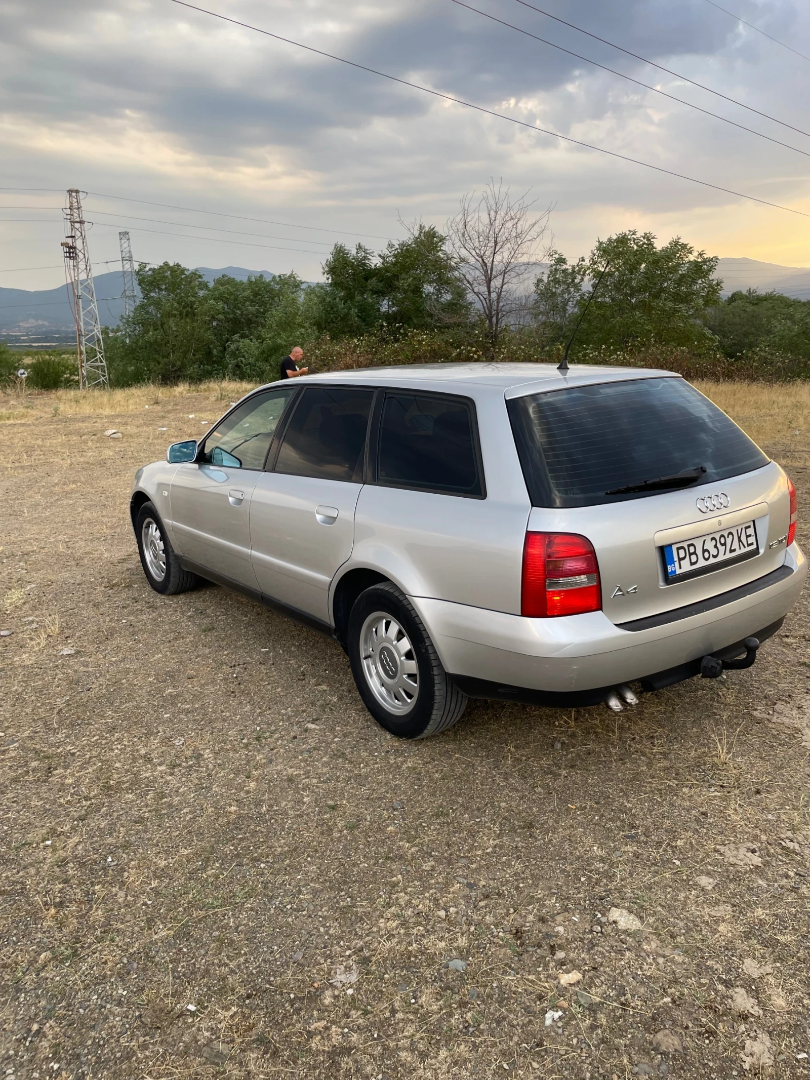 Audi A4  - изображение 7