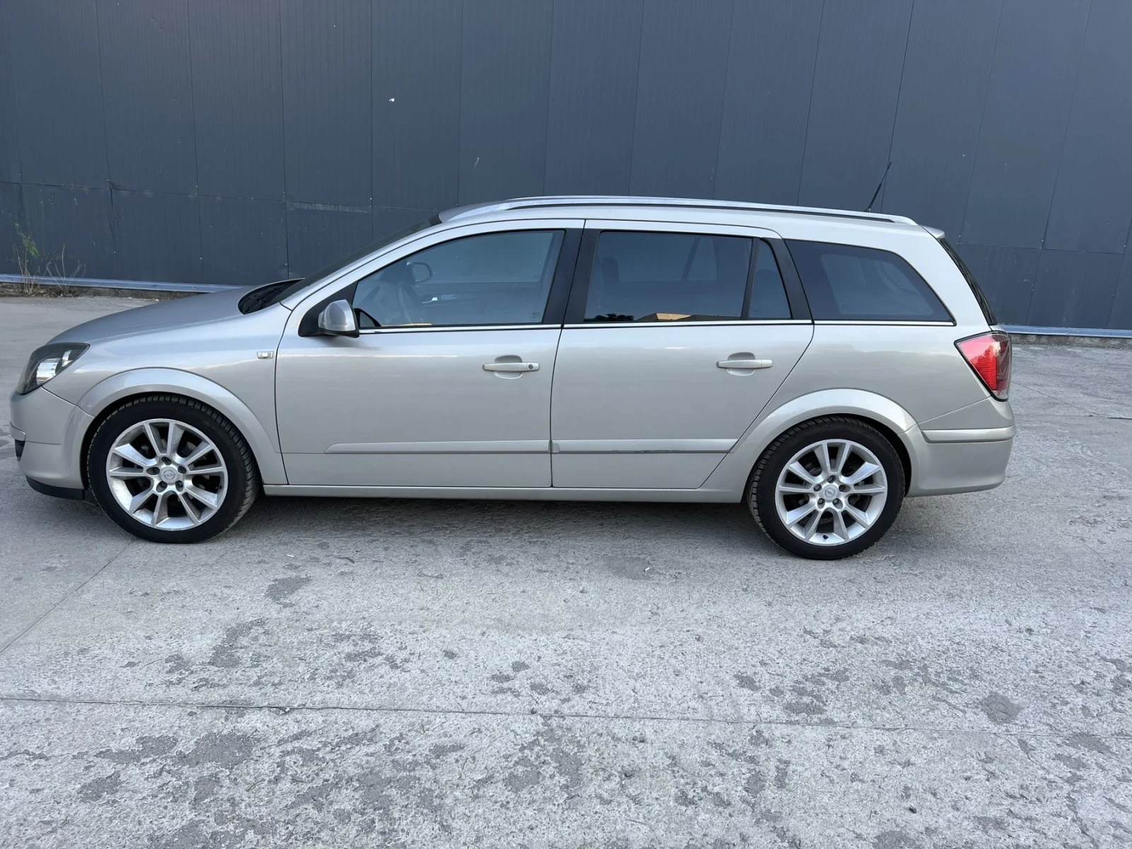Opel Astra 1.7 CDTI - изображение 2