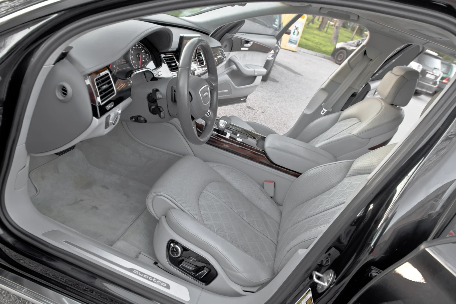 Audi A8 MATRIX LONG  - изображение 8