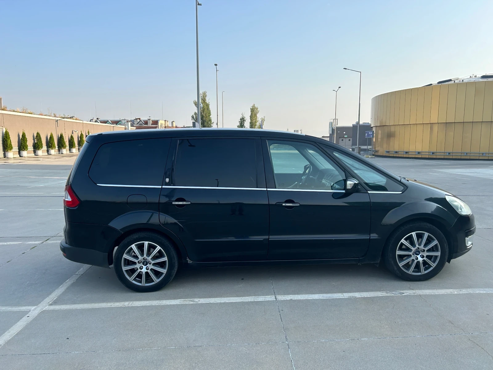 Ford Galaxy  - изображение 4