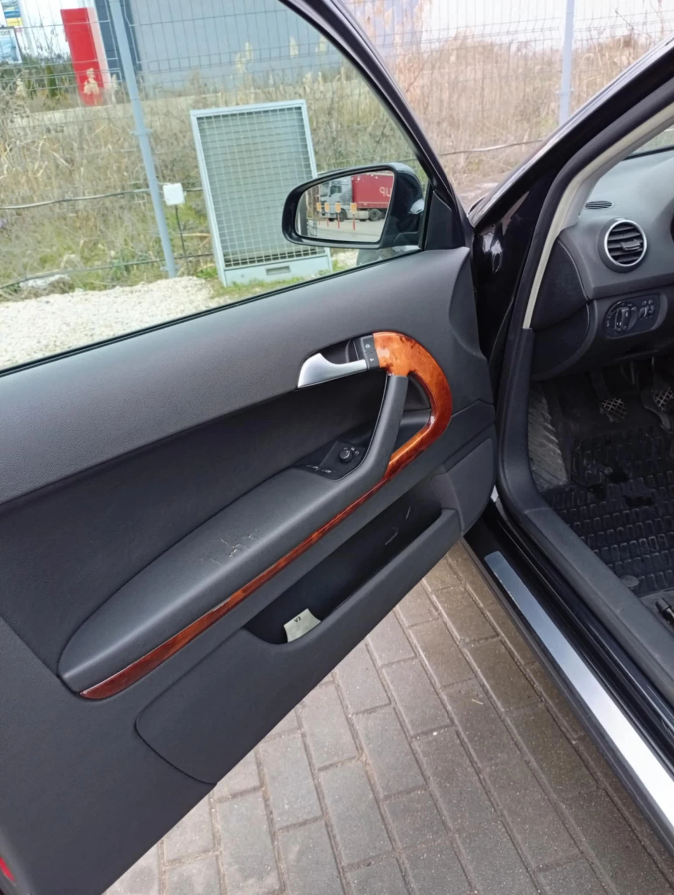 Audi A3 1.6 FSI - изображение 5