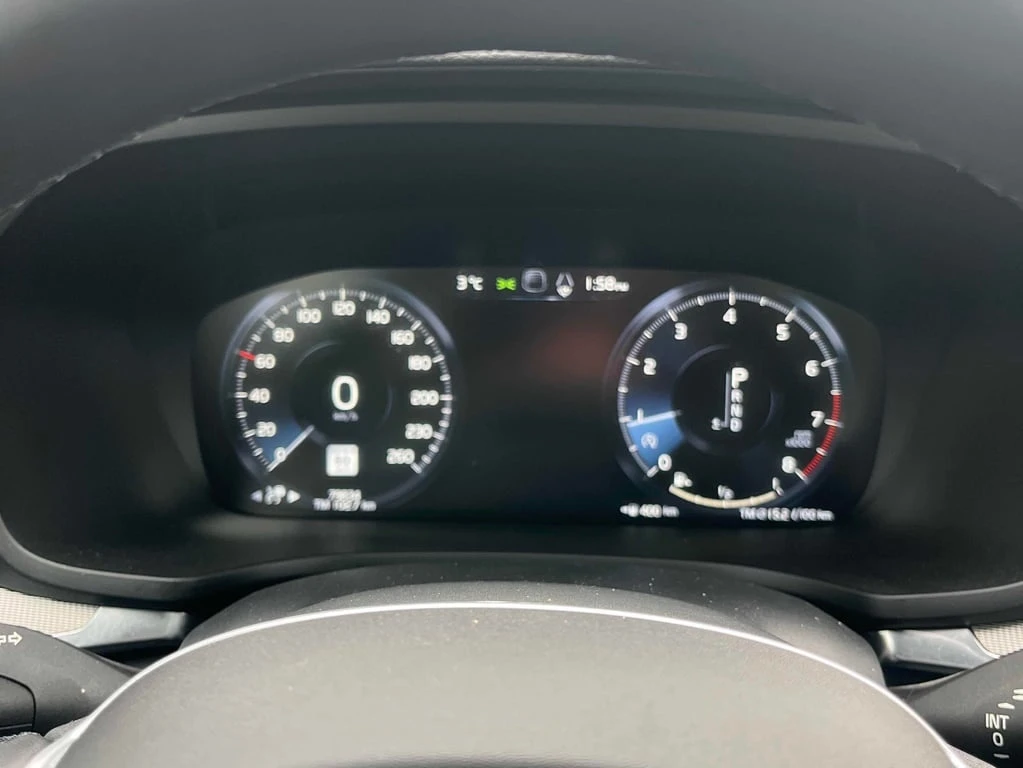 Volvo V60 R Design * CARFAX * ПАНОРАМА* ПОДГРЕВ* НАВИ  - изображение 8