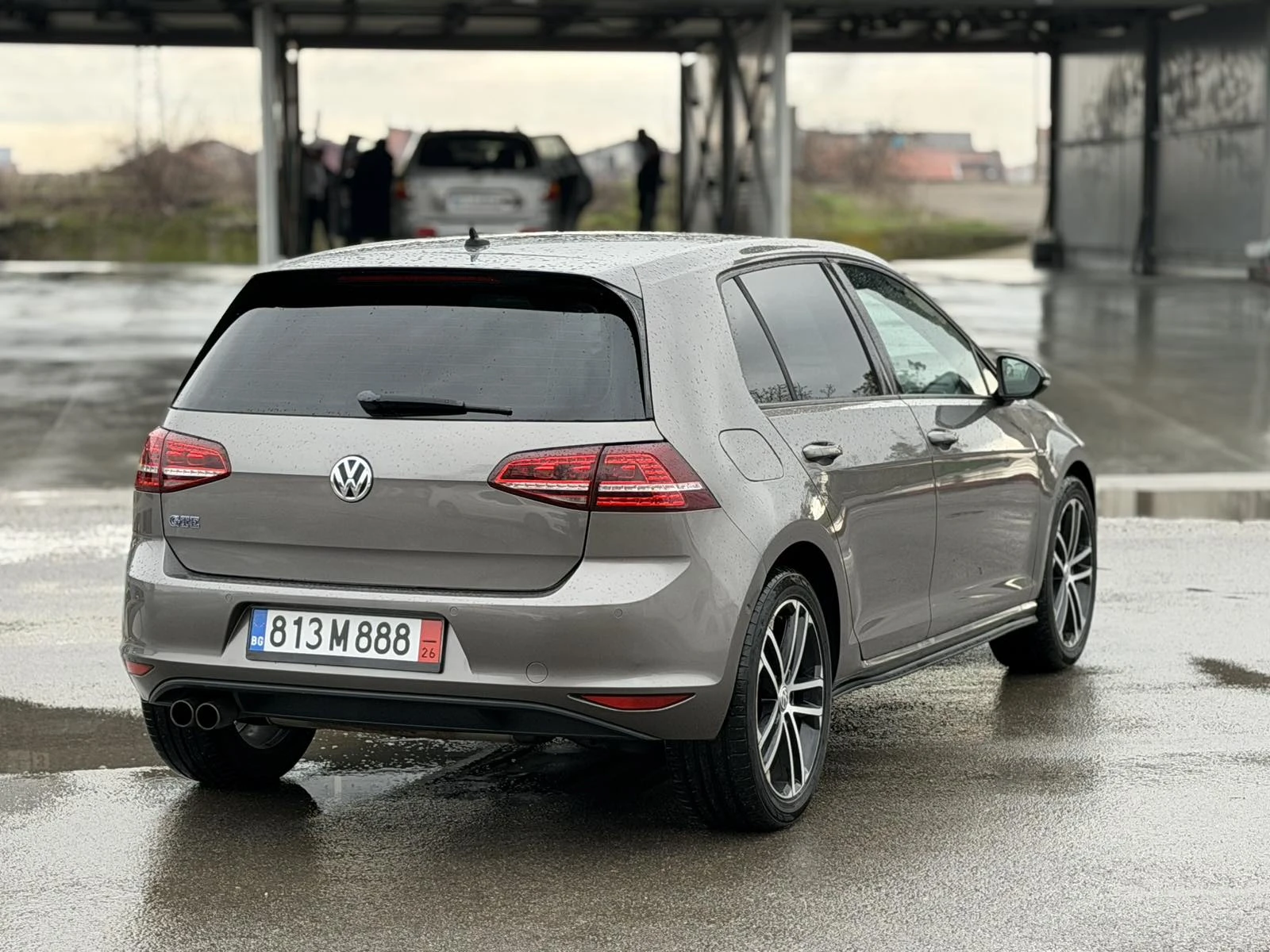 VW Golf GTE PHEV DISTRONIC LED - изображение 4