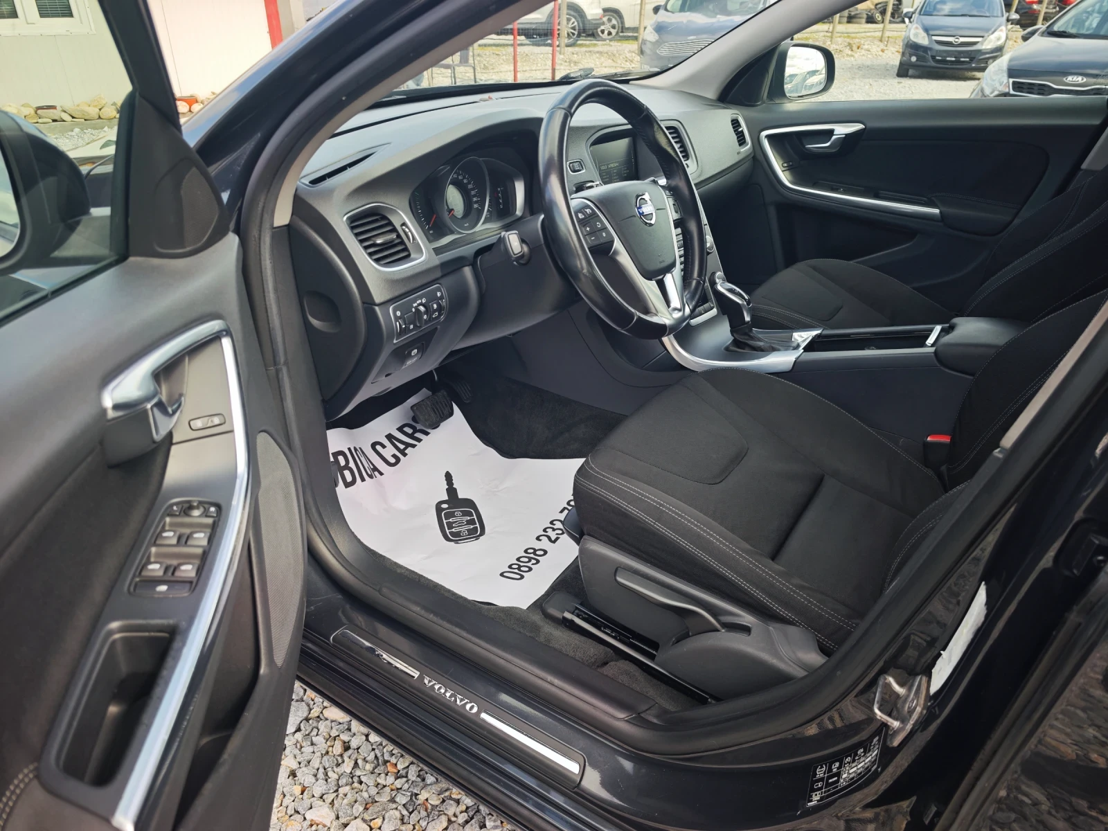 Volvo S60 2.0D feis, снимка 7 - Автомобили и джипове - 54087215