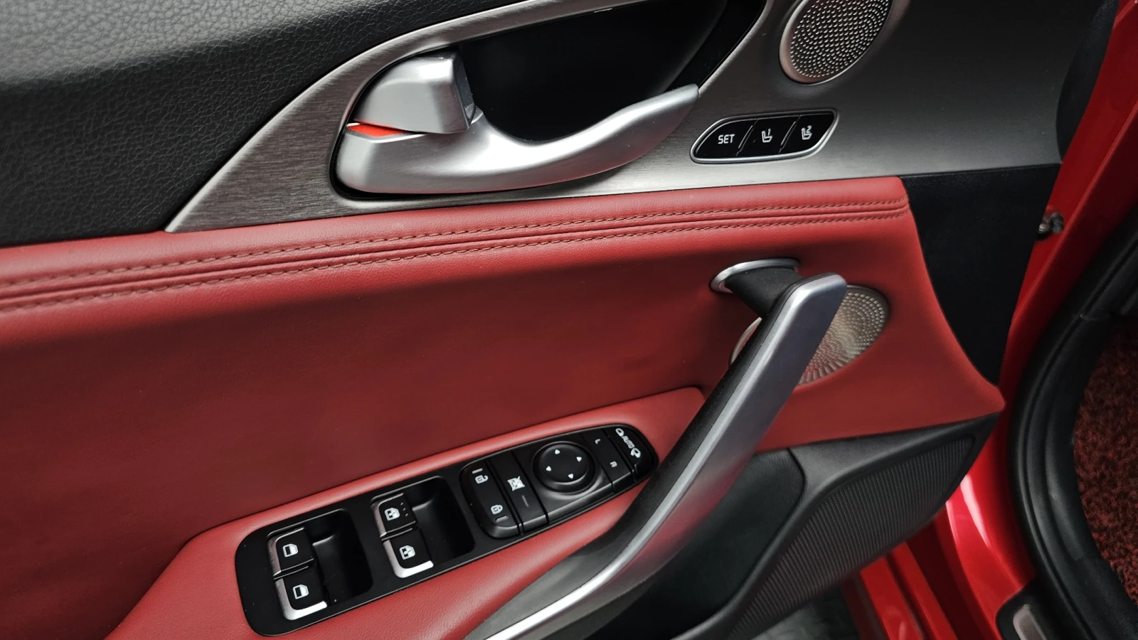 Kia Stinger 3.3T AWD GT autogeorge.com | Mobile.bg � ����������� 17