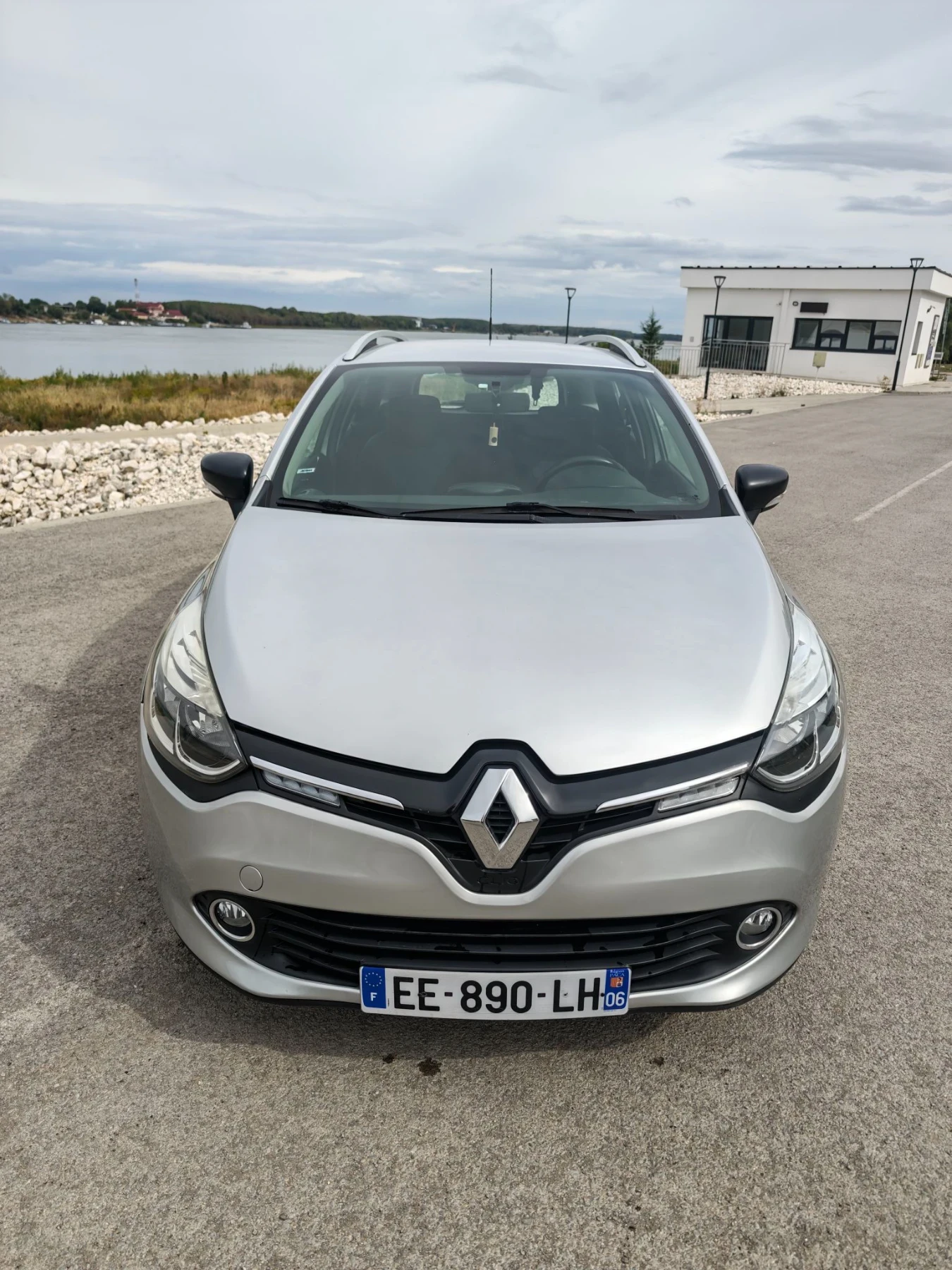 Renault Clio 1.5dci 90к.с.Промо цена до края на седмицата! , снимка 2 - Автомобили и джипове - 55426432
