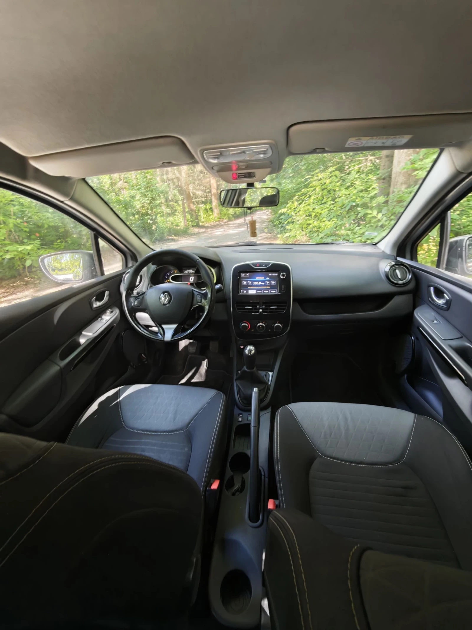 Renault Clio 1.5dci 90к.с. Grandtour На реални 109хил км! , снимка 8 - Автомобили и джипове - 54348913