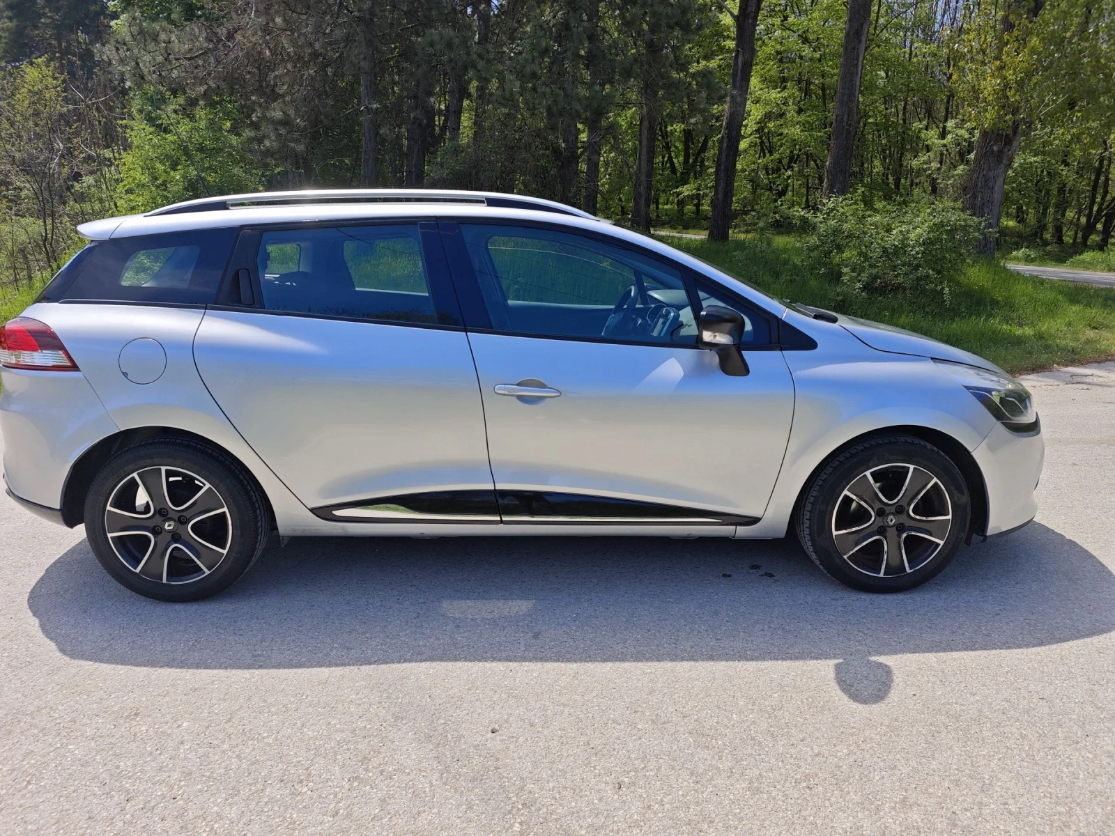 Renault Clio 1.5dci 90к.с., снимка 3 - Автомобили и джипове - 54348913