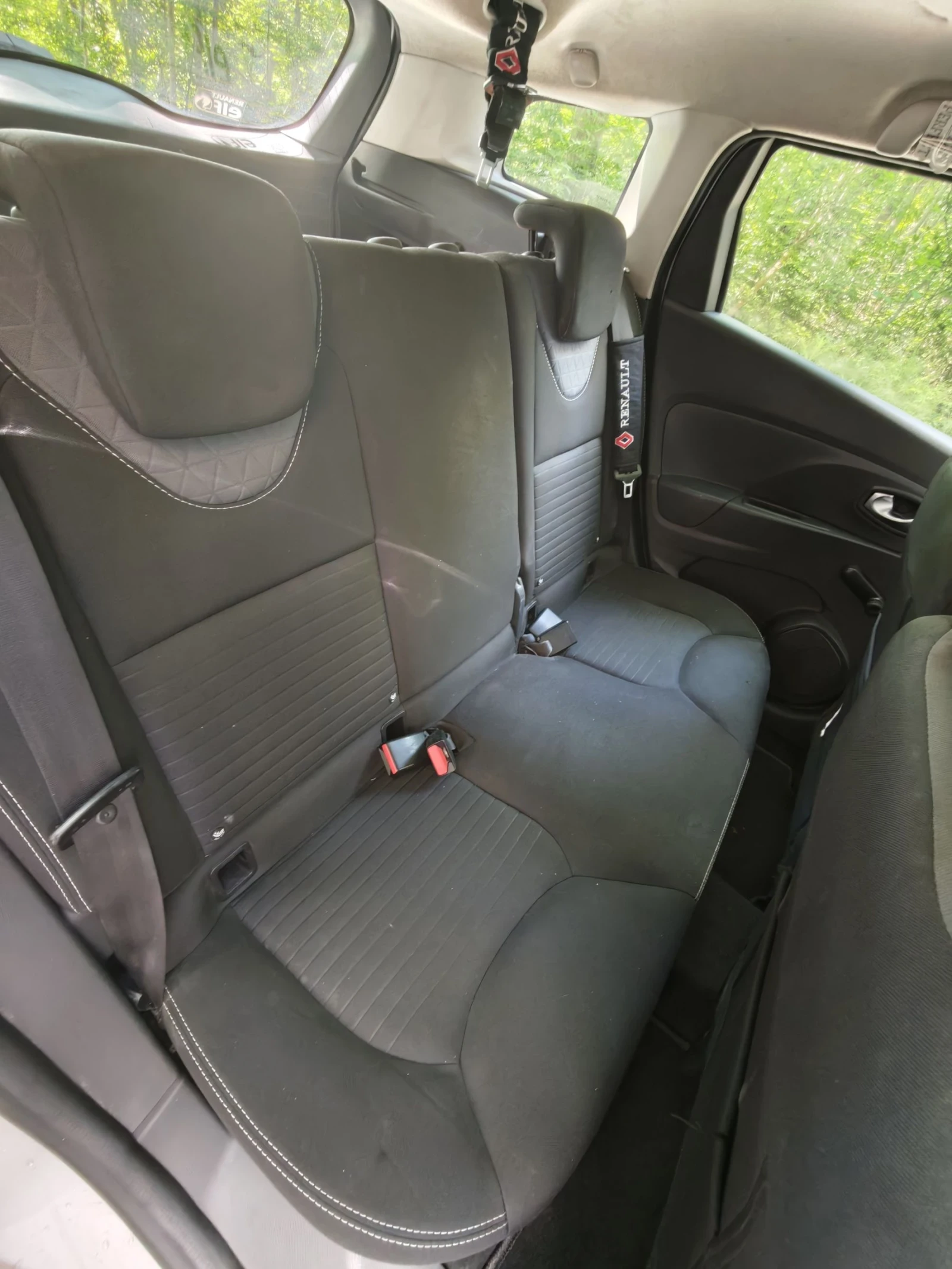 Renault Clio 1.5dci 90к.с. Grandtour На реални 109хил км! , снимка 10 - Автомобили и джипове - 54348913