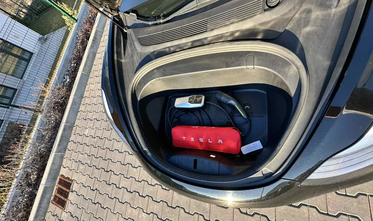 Tesla Model 3, снимка 7 - Автомобили и джипове - 54429744