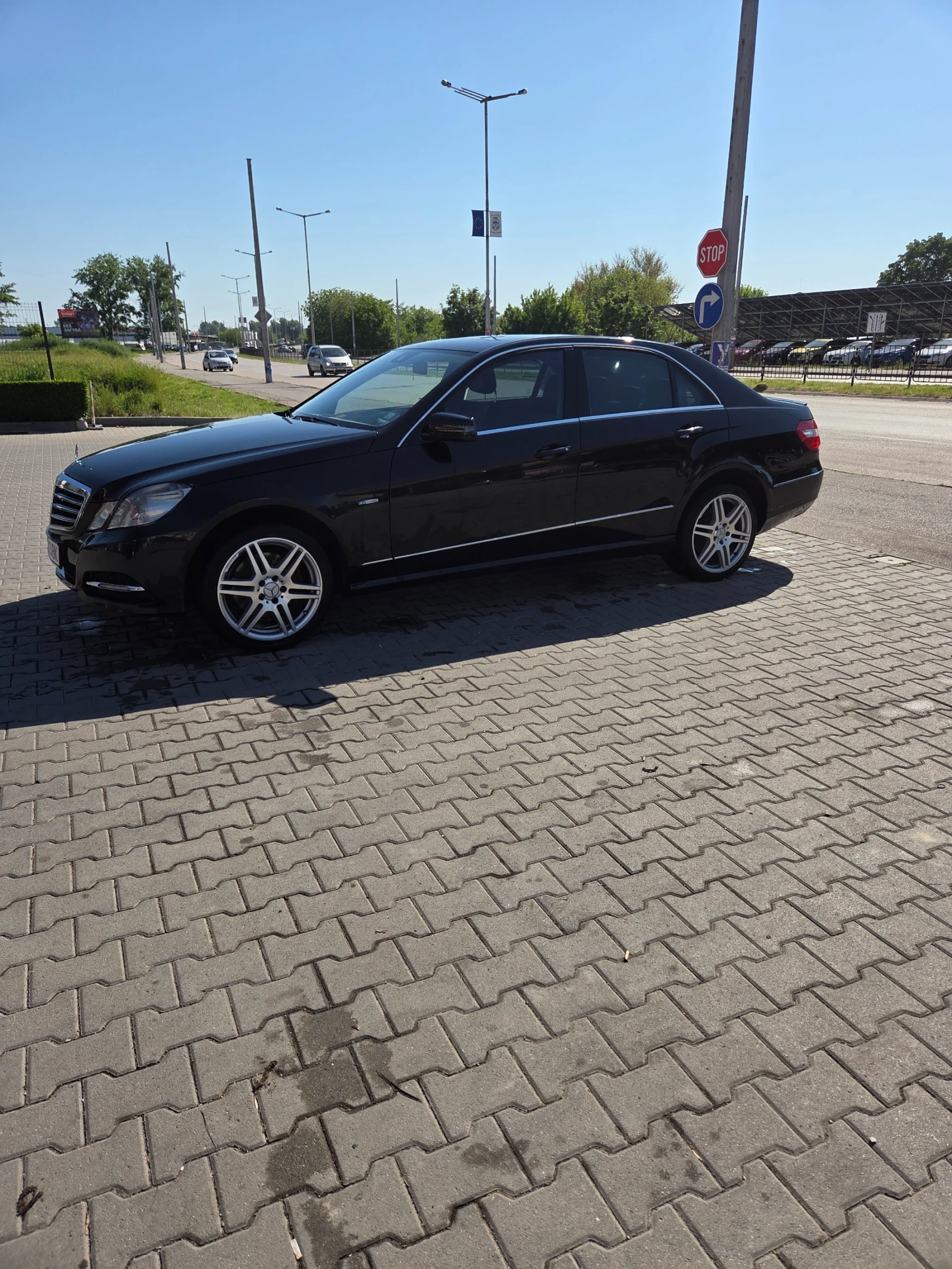Mercedes-Benz E 350, снимка 6 - Автомобили и джипове - 54440266