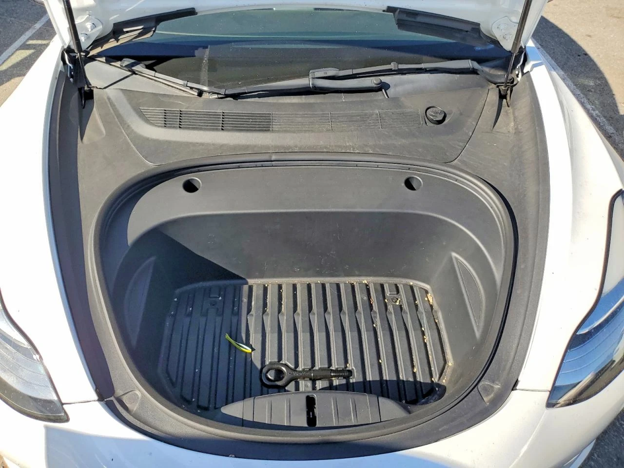 Tesla Model 3, снимка 11 - Автомобили и джипове - 54481331