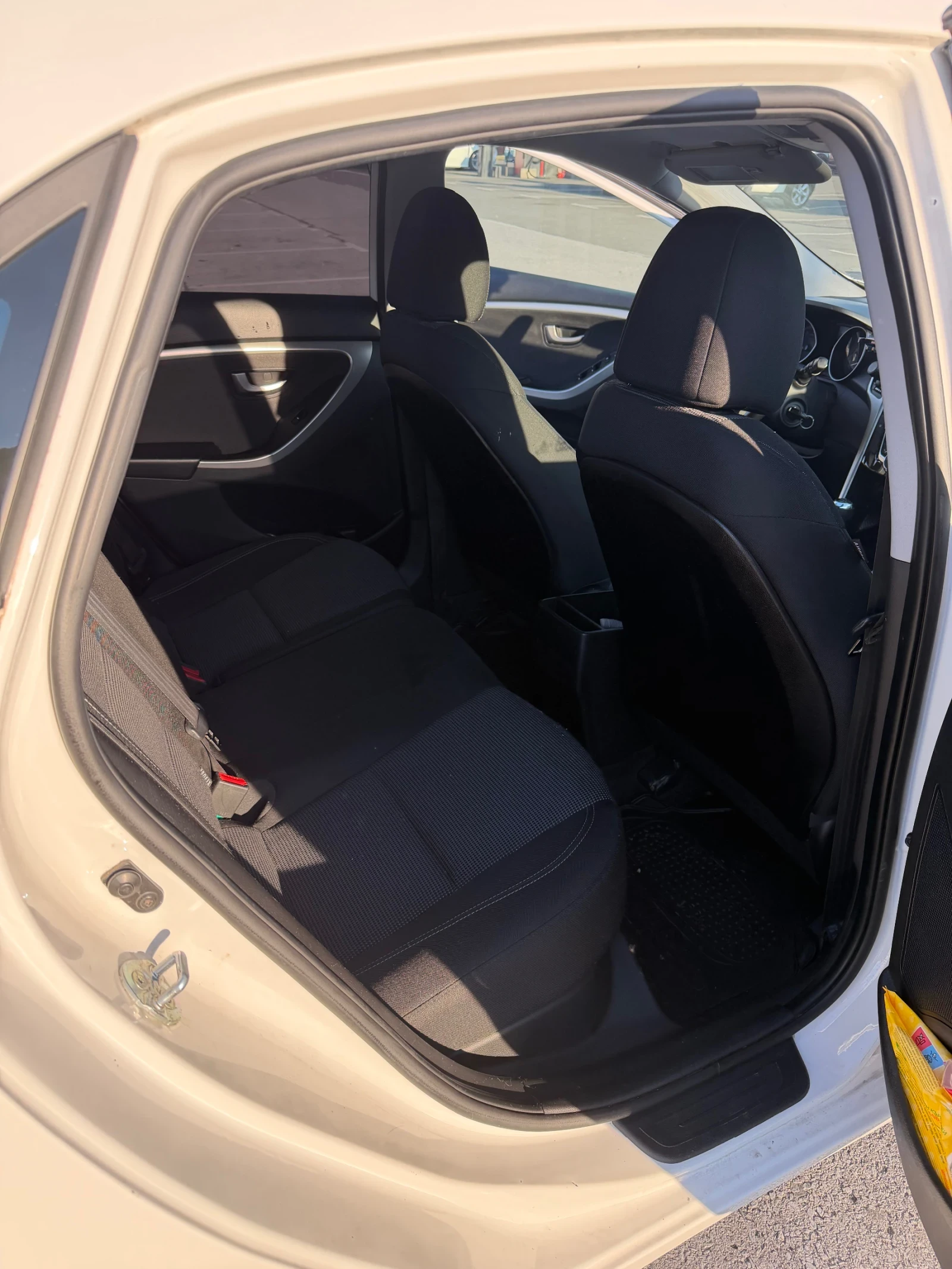 Hyundai I30, снимка 11 - Автомобили и джипове - 54826739